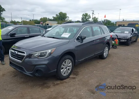 2019 Subaru Outback 2.5I z USA, uszkodzony, nr VIN 4S4BSABC3K3271244
